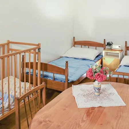 Holiday Loukov Iv Prázdninový dům Privlaka